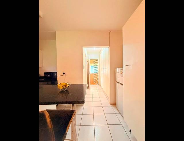 0 BEDROOM APARTMENT FOR SALE IN BRYANSTON